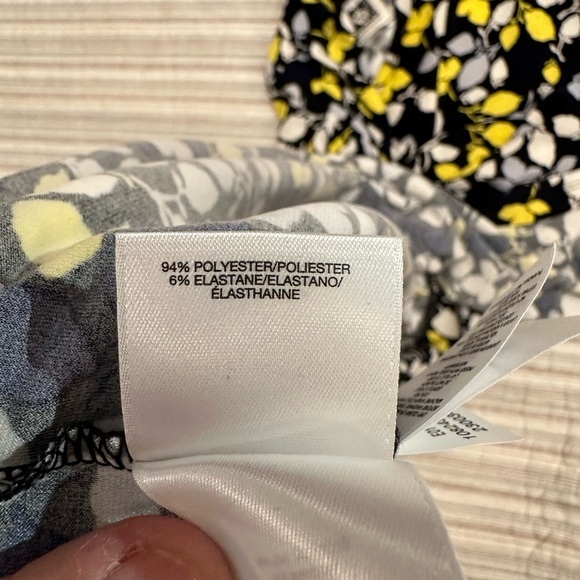 Anne Klein Women's Printed Ity Triple Pleat Top, Size 3XL - Picture 4 of 10